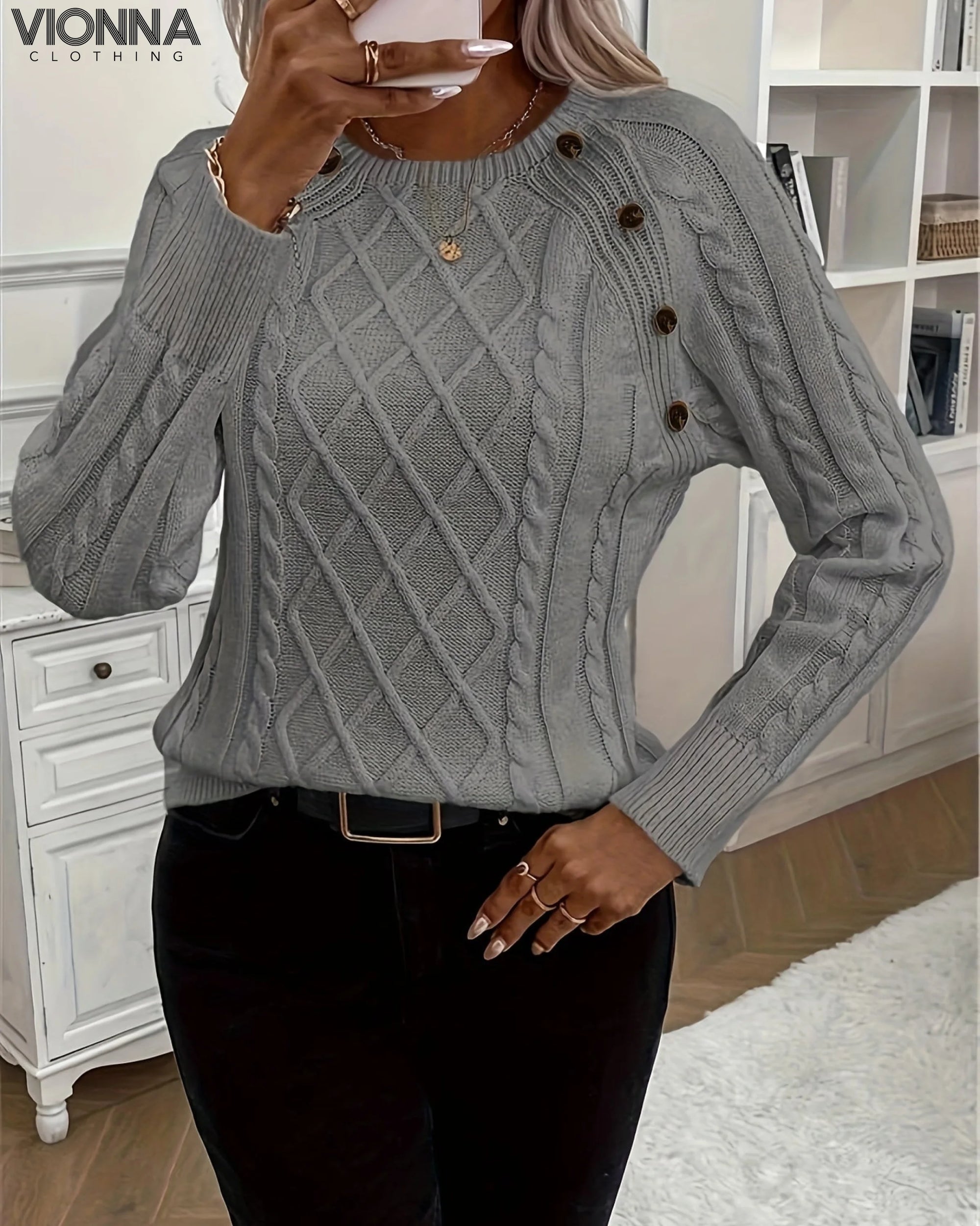 Abigail- Pull en tricot torsadé Dames Gris / S