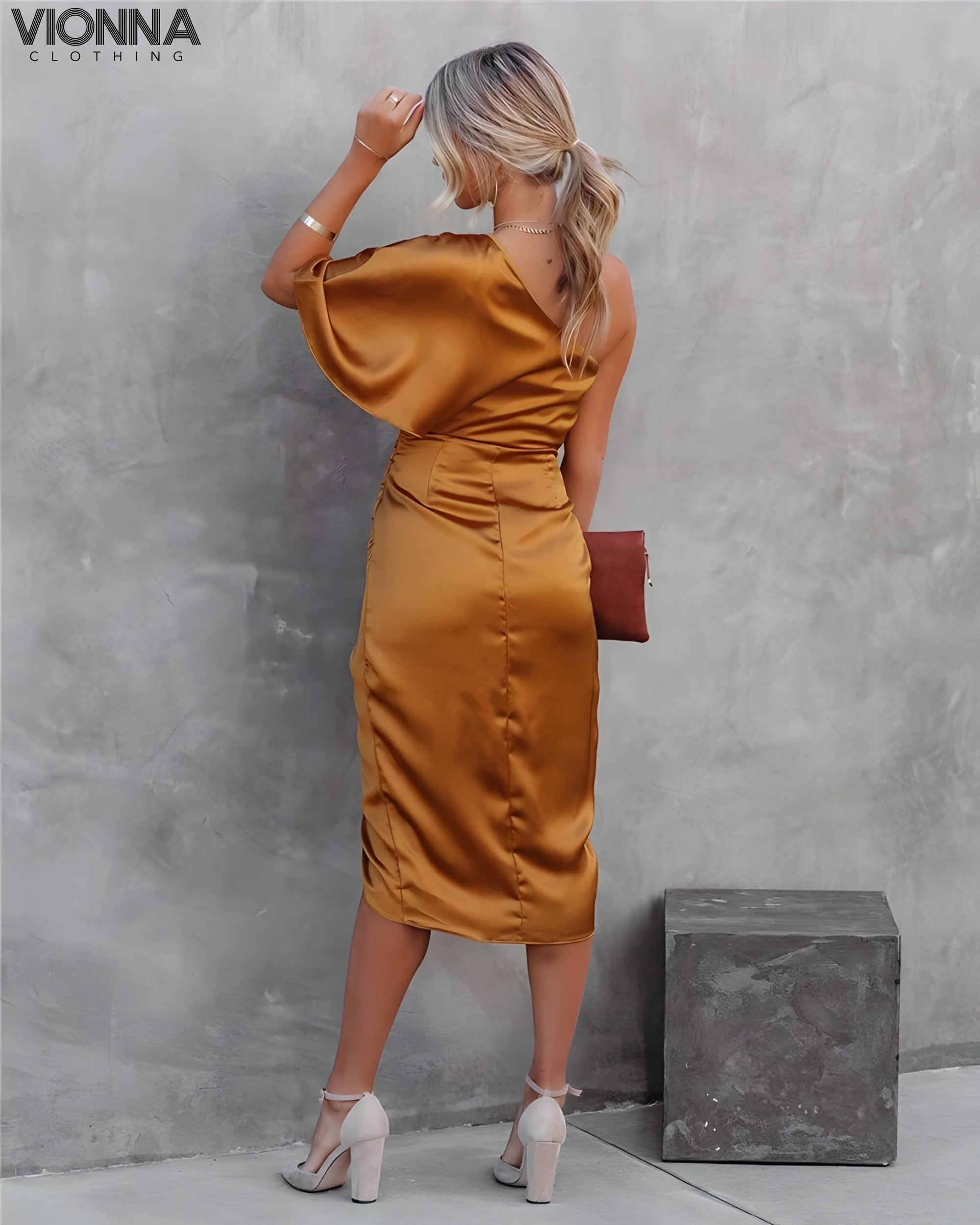 Robe Allena