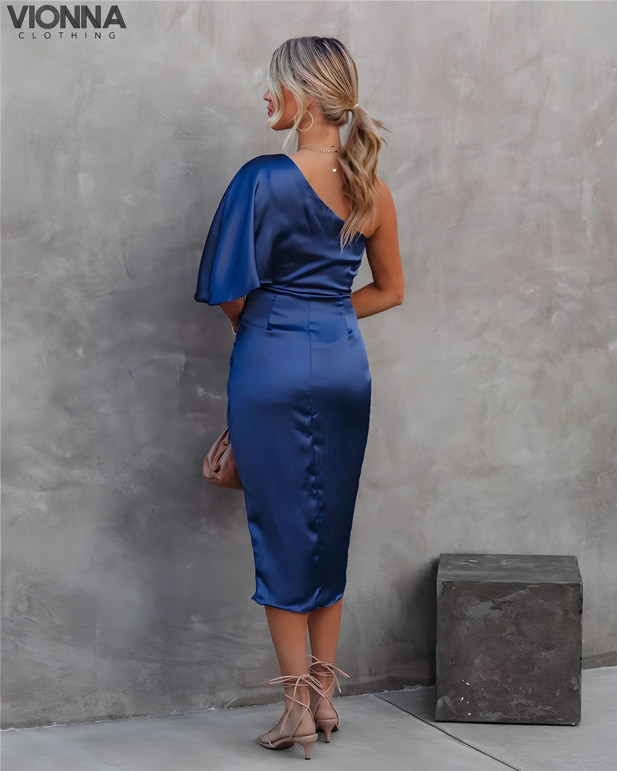 Robe Allena