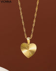 Collier en forme de cœur en or
