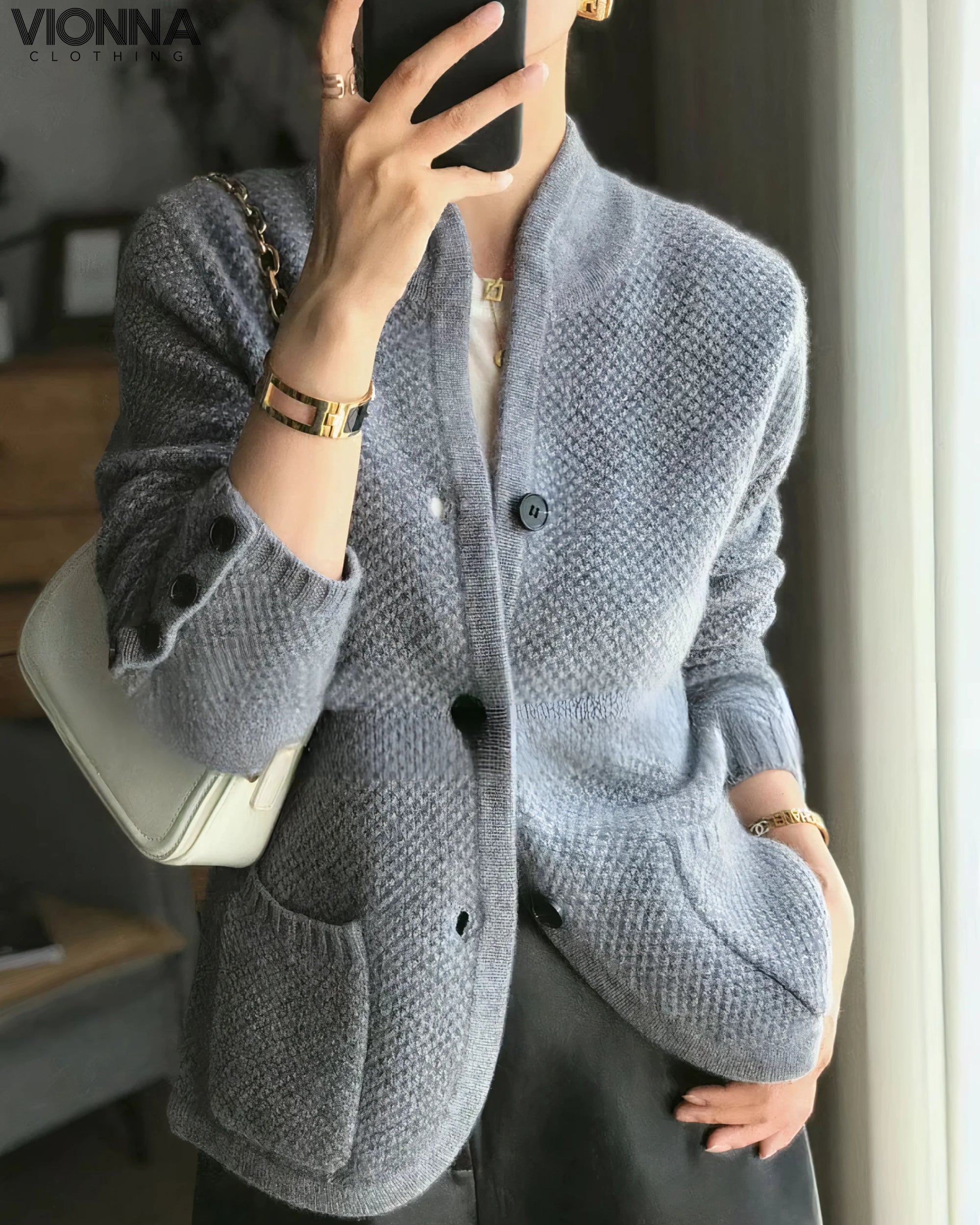 Delta - Cardigan en cachemire bleu / Cardigan taille unique