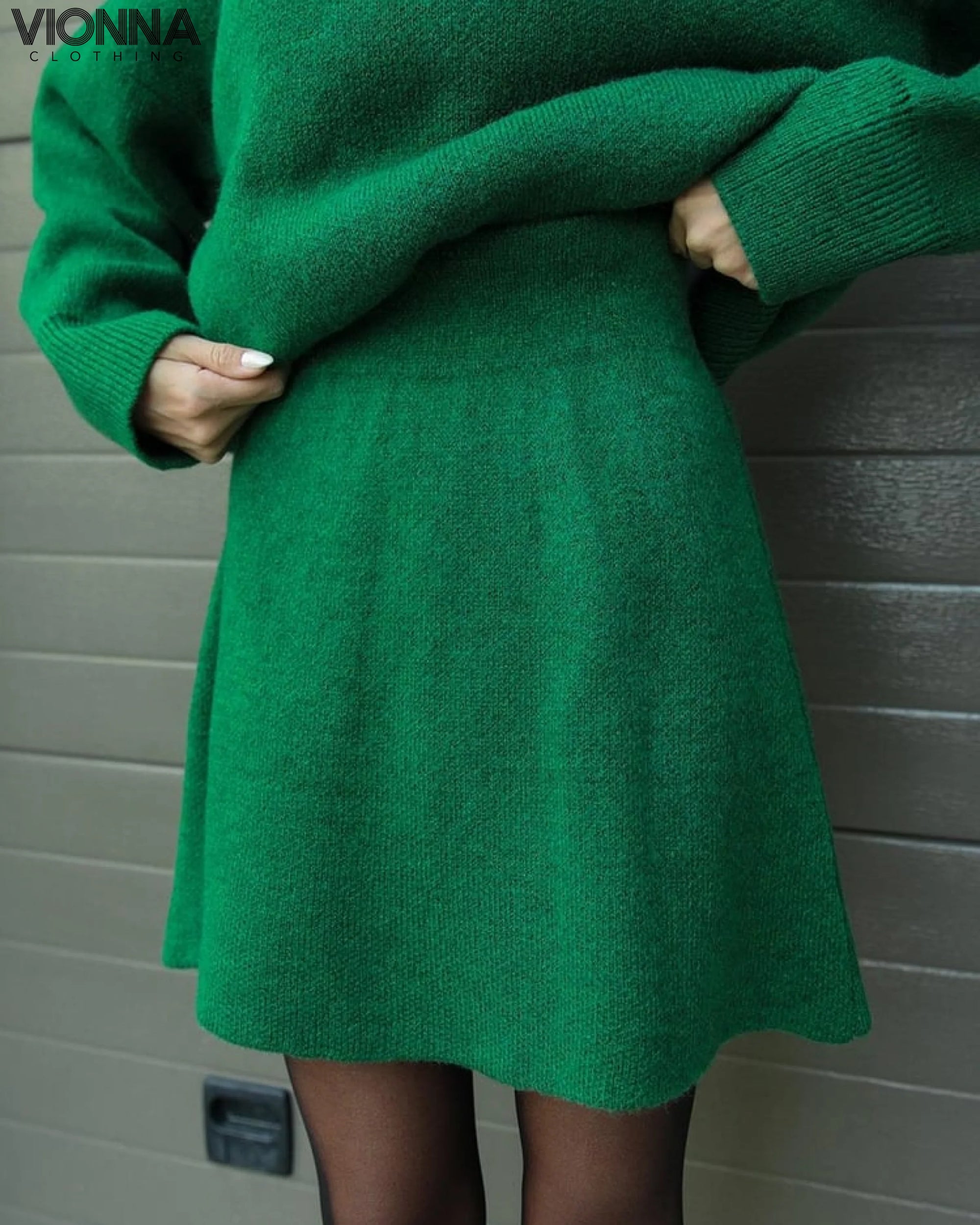 Elsie Knitted Set (Top + Skirt) Chandails et cardigans