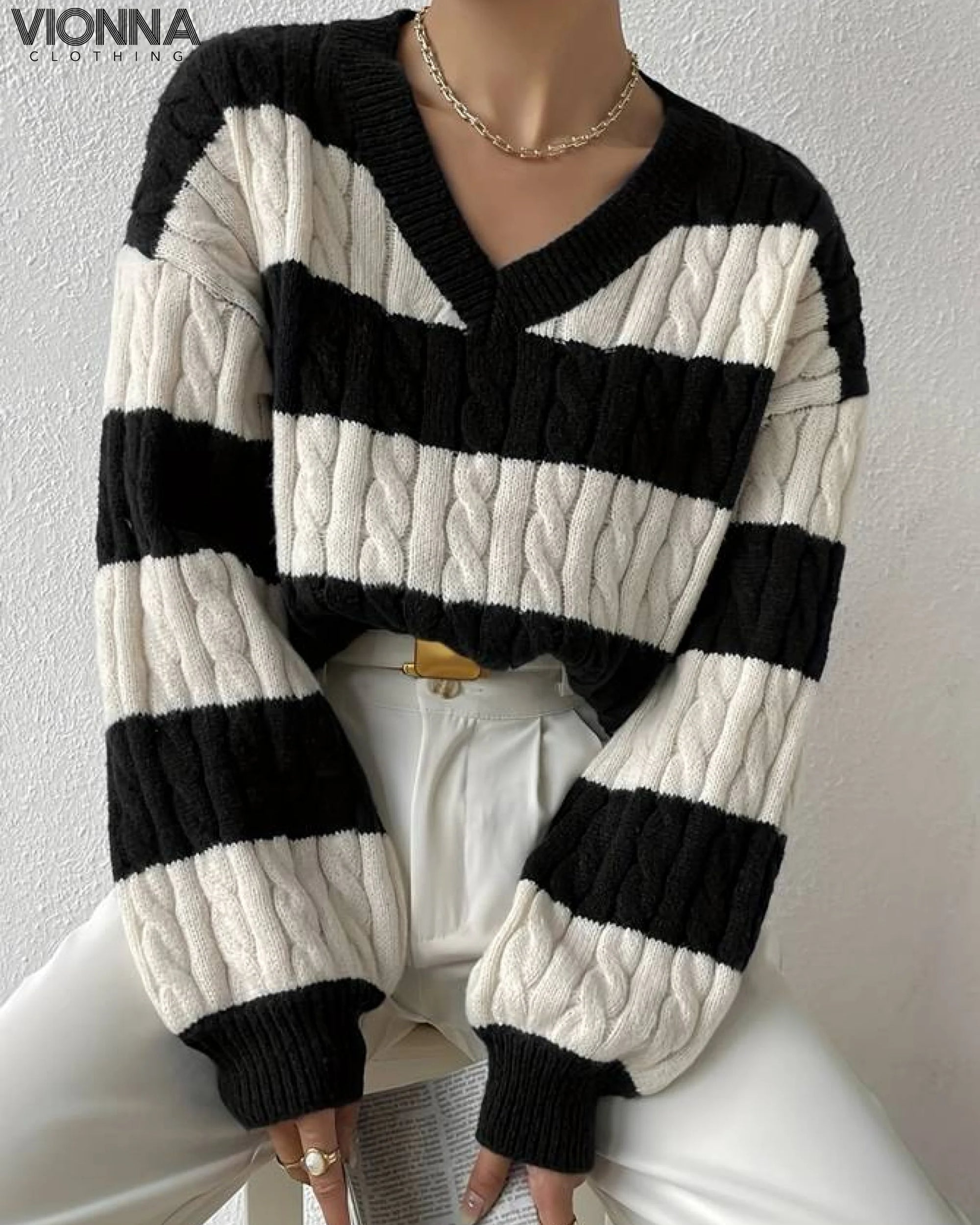 Lian - Pull rayé à col en V blanc/noir / S Pull