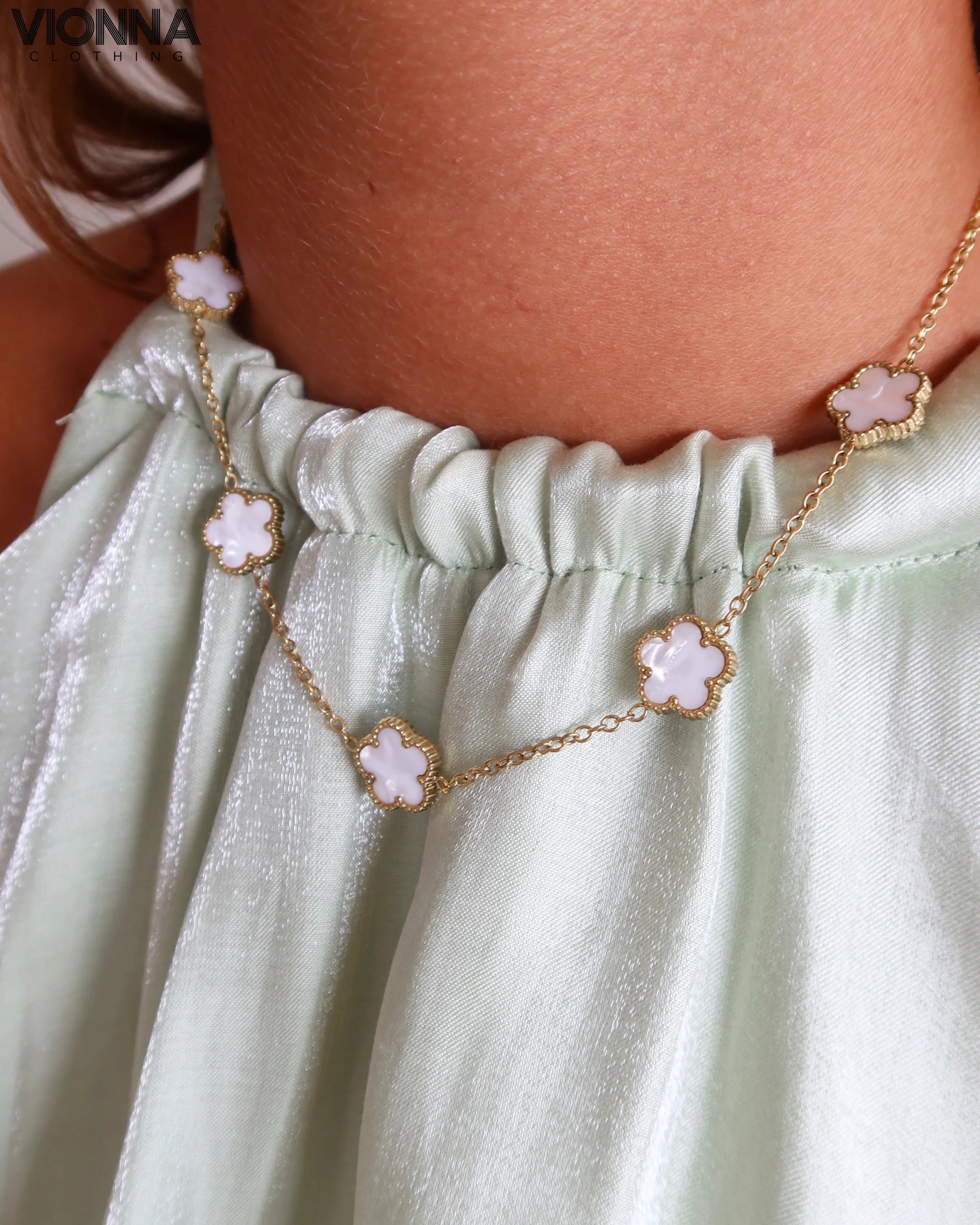 Collier Nina